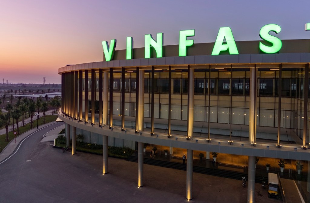 Produsen Mobil Listrik Vietnam “VinFast” Gandeng Otoklix Lancarkan Ekspansinya di&nbsp;Indonesia